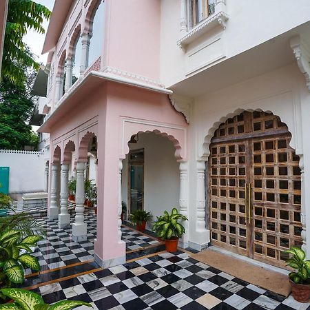 Dev Mahal - A Boutique Heritage Hotel Джайпур Екстер'єр фото