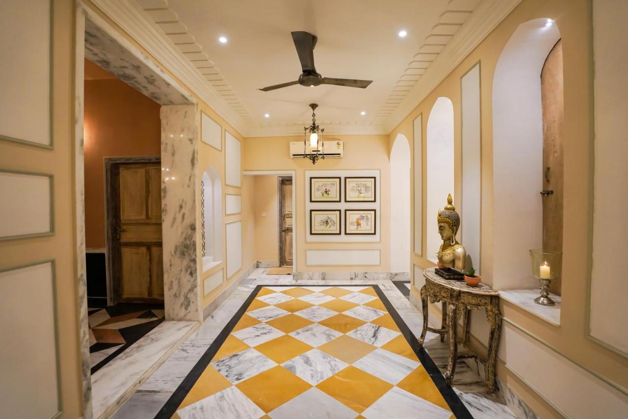 Dev Mahal - A Boutique Heritage Hotel Джайпур Екстер'єр фото