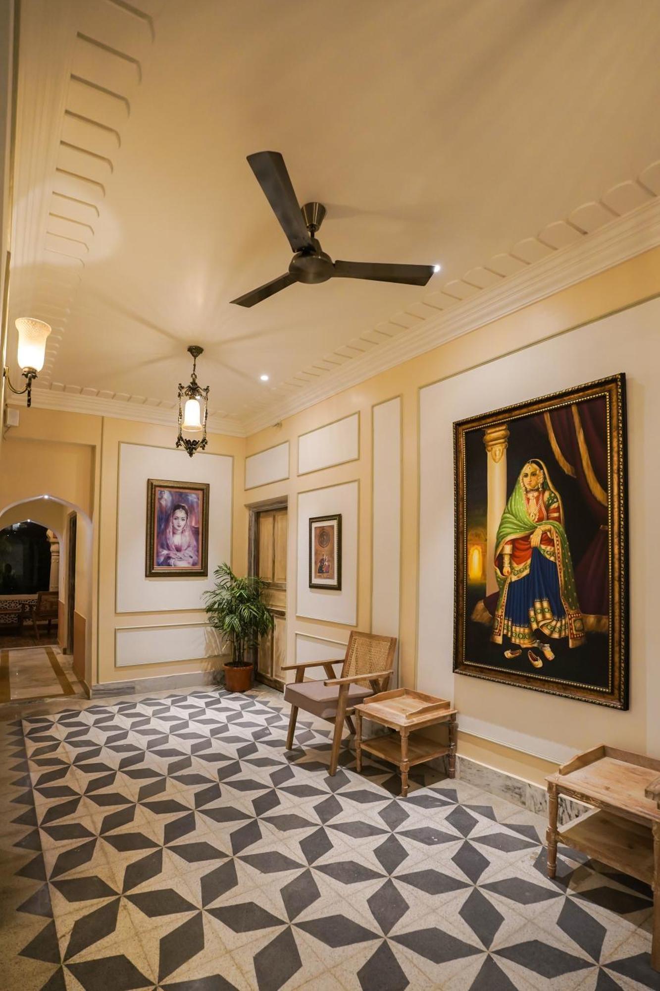Dev Mahal - A Boutique Heritage Hotel Джайпур Екстер'єр фото